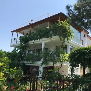 Apart Otel Gunebakan Taliani, Ayvalı