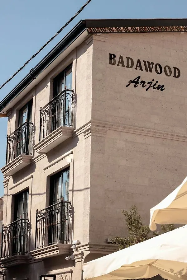 Badawood Arjin Hotell Ayvalı